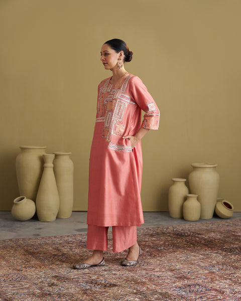 The Peach Silk Chanderi & Banarasi Set with Handwork