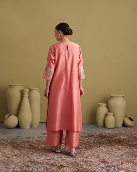 The Peach Silk Chanderi & Banarasi Set with Handwork