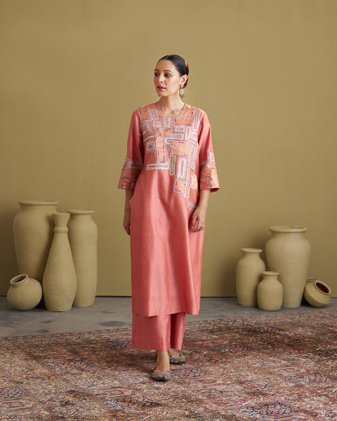 The Peach Silk Chanderi & Banarasi Set with Handwork