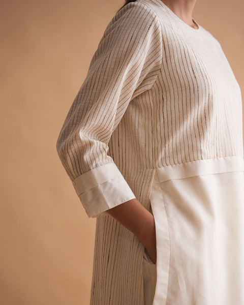 The Ivory Silk Cotton Set with Woven Tussar Weave