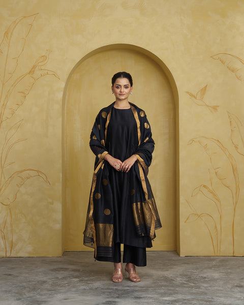 The Black Sikka Booti Dupatta