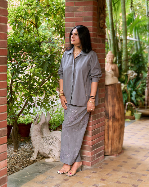 The Grey Flora Set