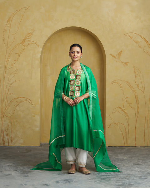 The Kairi Green Ombre Silk Chanderi Set