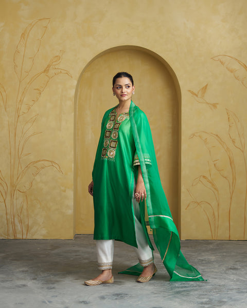 The Kairi Green Ombre Silk Chanderi Set