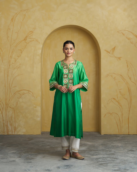 The Kairi Green Ombre Silk Chanderi Set