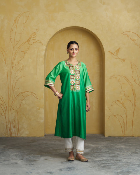 The Kairi Green Ombre Silk Chanderi Set