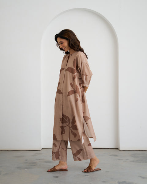 The Kansa Kurta and Pants Set