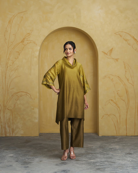 The Olive Ombre Silk Chanderi Set