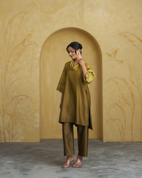 The Olive Ombre Silk Chanderi Set