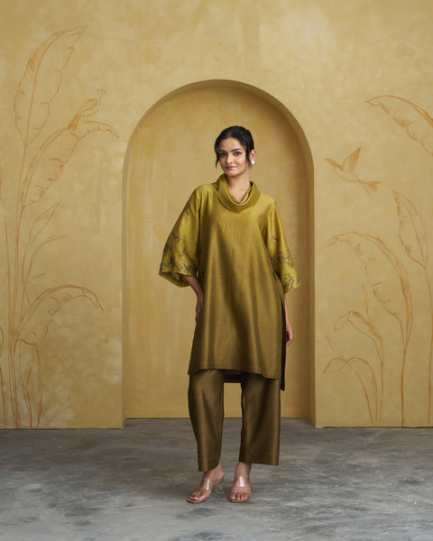 The Olive Ombre Silk Chanderi Set
