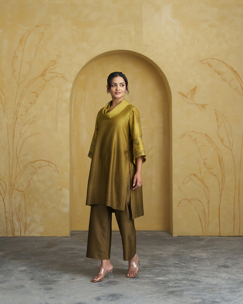 The Olive Ombre Silk Chanderi Set