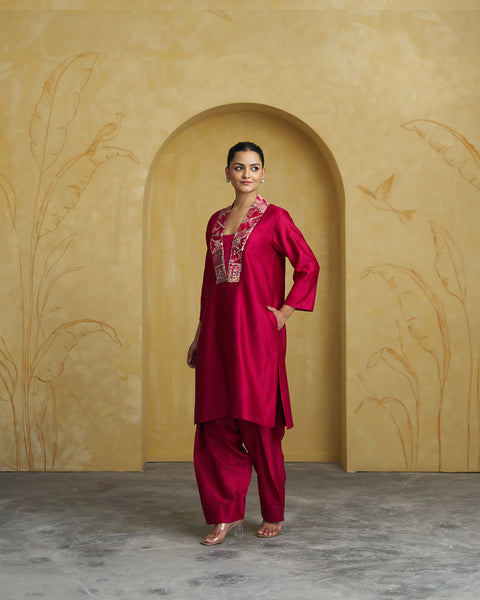 The Gulnaar Silk Chanderi Set with Handwork