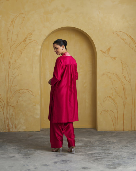 The Gulnaar Silk Chanderi Set with Handwork
