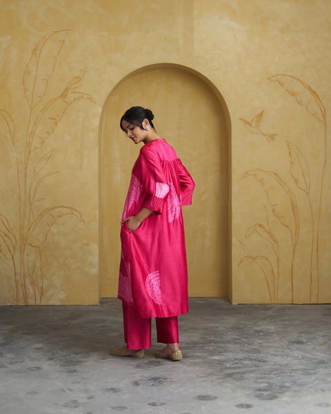 The Fuschia Pink Shibori Silk Chanderi Set