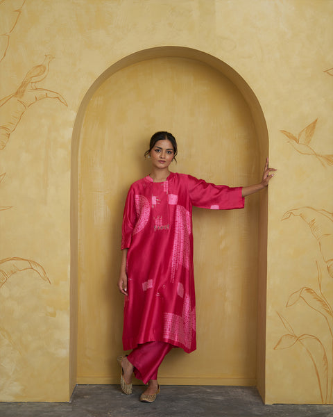 The Fuschia Pink Shibori Silk Chanderi Set