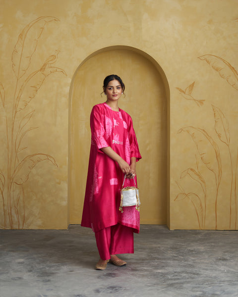 The Fuschia Pink Shibori Silk Chanderi Set