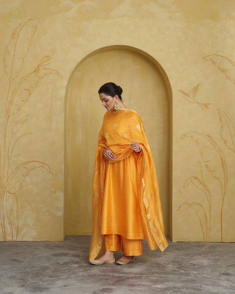 The Marigold Sikka Booti Dupatta