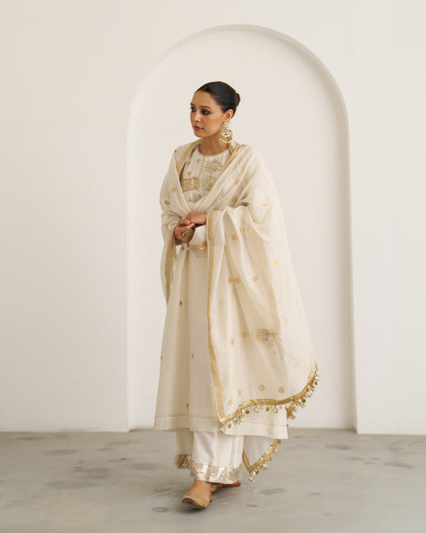 The Sona White Sikka Booti Silk Chanderi Dupatta