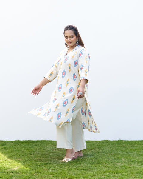 Savera White Ikat Kurta