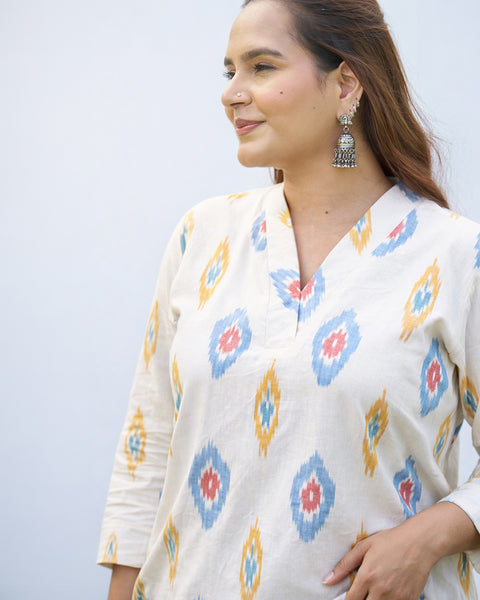 Savera White Ikat Kurta