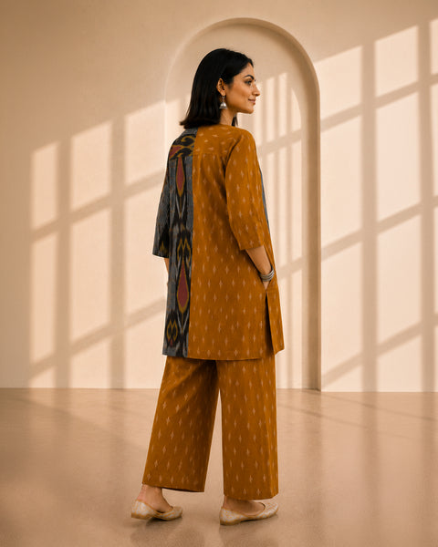 The Auro Ikat Set